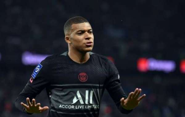 5 gólů a 6 asistencí! Mbappe vedl tým k nepřetržitému couvání a stal se skutečným stehenem týmu